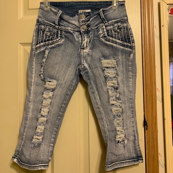 Butt Lift Denim Columbian Capris (Levanta Cola) - Picture 1 of 2